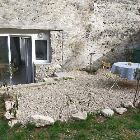 Logement Entier Dans Village Calme Guillerval Εξωτερικό φωτογραφία